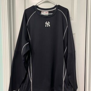 Navy Blue New York Yankees Pullover